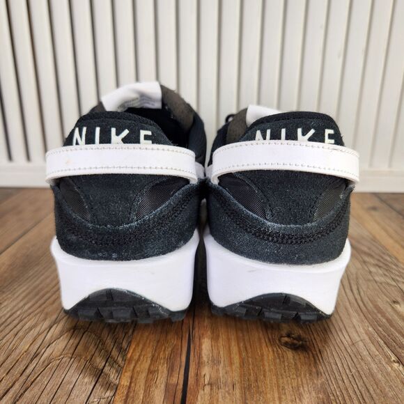Nike Waffle Debut Mens Sz 8.5 Black White Trail Running Sneaker Shoes DH9522-001